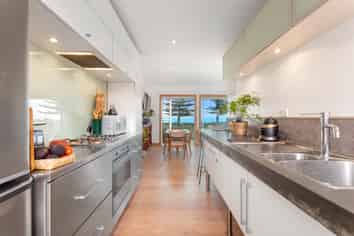 252B Ocean Road, Ohope