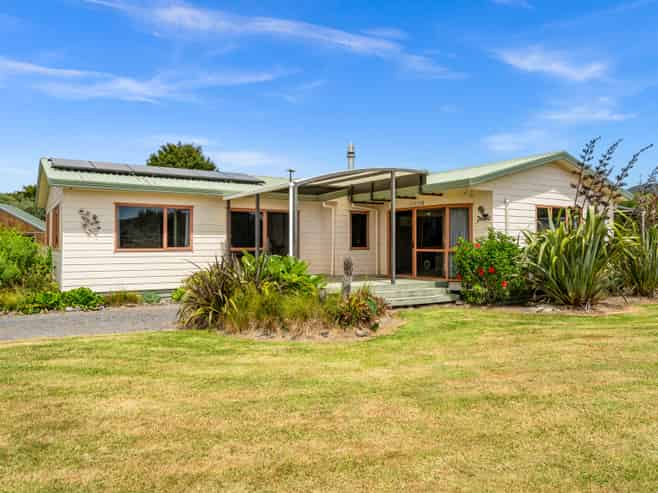 357 Brown Road, Hakaru