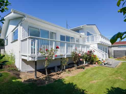 88 Moana Street, Rosedale