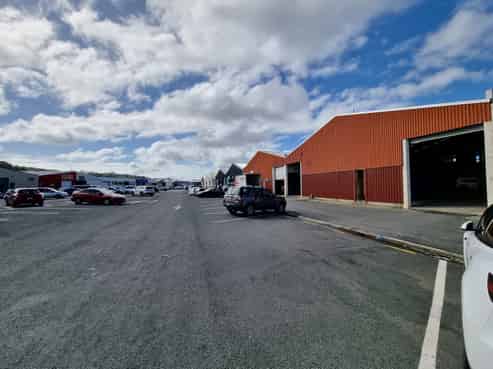 Central Location Warehouse