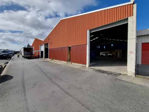 Central Location Warehouse