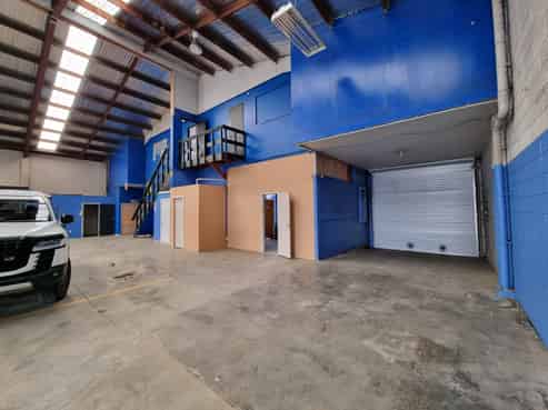 Central Location Warehouse