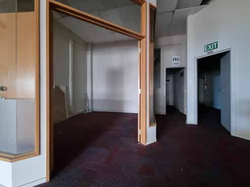 Affordable retail or office space 