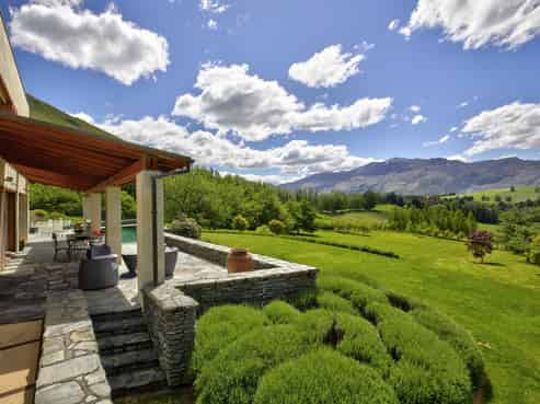 144 Slopehill Road, Dalefield