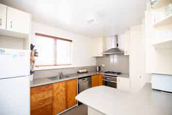 2 Rata Street, Kerepehi