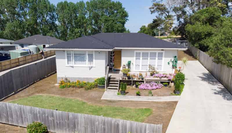 2 Rata Street, Kerepehi