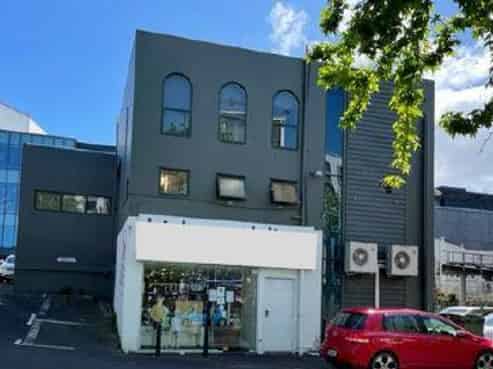 Cost Effective Newmarket Retail with Carparking