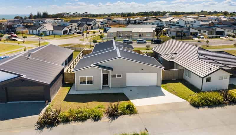 17 Uatoto Road, Clarks Beach