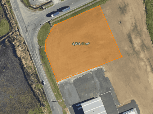 Large high profile yard