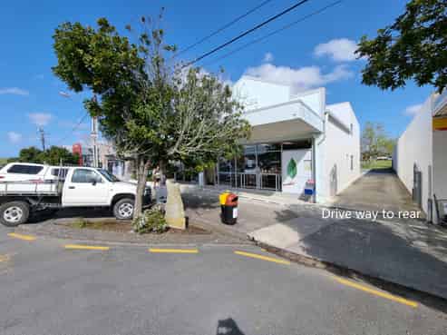 Central Waipu Office with Storage
