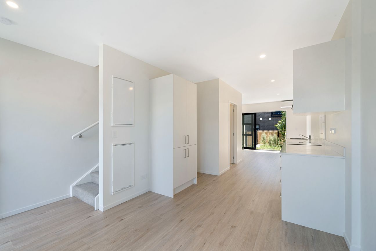 Easy Townhouse Living, Surplus to Vendor's Needs. - Bild 4