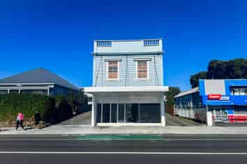 Distinctive Character Retail Shop on Onehunga Mall