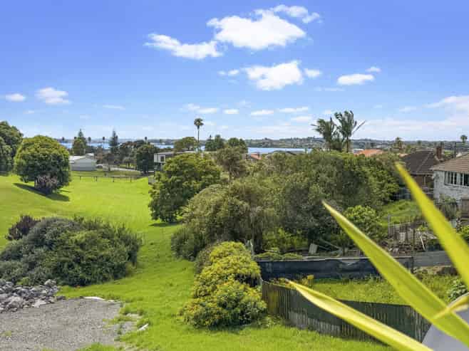 35 Oran Road, Panmure