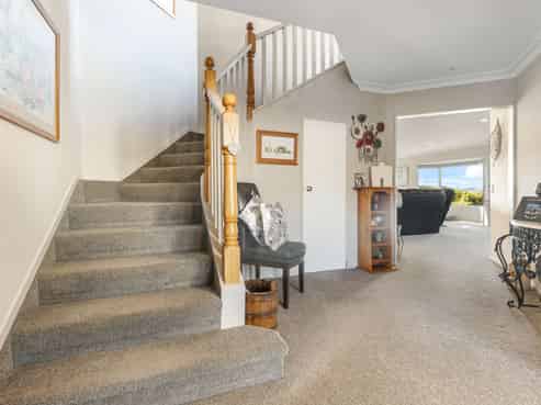 9 Henare Place, Tihiotonga