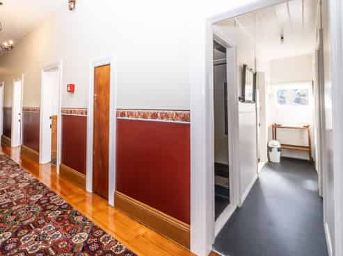 Whangamomona Hotel - Adventure Awaits!