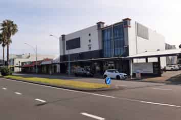 Beachside office offering 