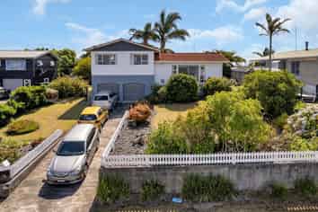 12 Seaview Road, Ruakaka