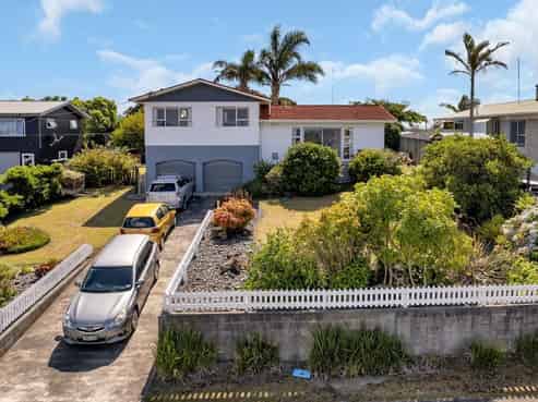 12 Seaview Road, Ruakaka