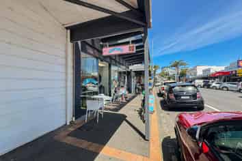 St Heliers retail with brand new frontage