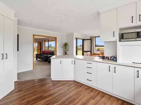 206 Winchester-Geraldine Road, Geraldine Flat