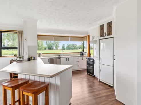 206 Winchester-Geraldine Road, Geraldine Flat