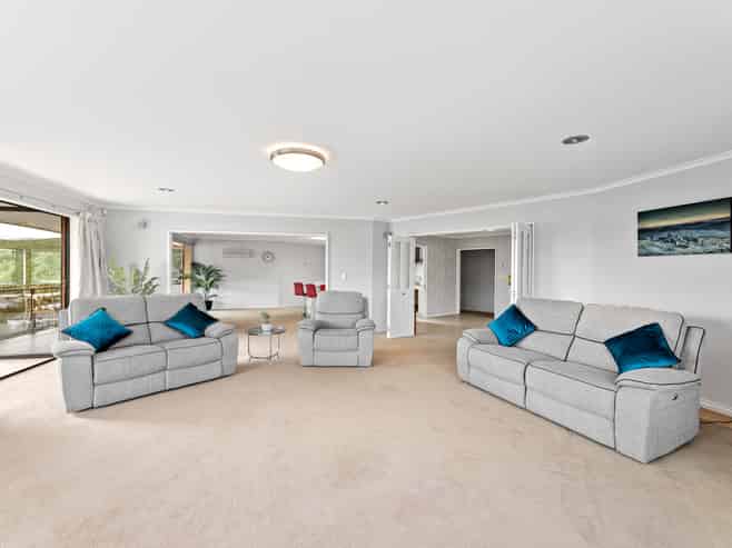 10 Moana Heights, Waikawa