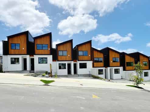 15B Rockpool Road, Orewa