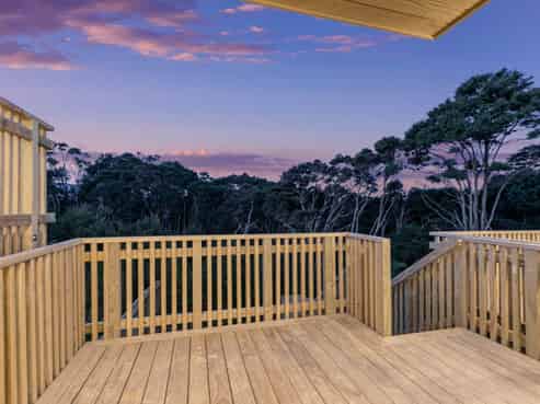 15B Rockpool Road, Orewa