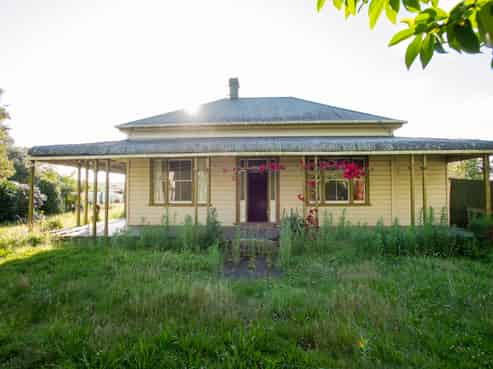 39 Cook Street, Tolaga Bay