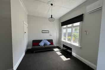 84 Russell Street, Dunedin Central