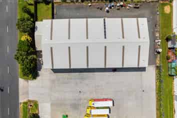 Quality industrial facility with vacant possession