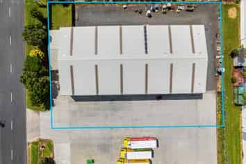 Quality industrial facility with vacant possession