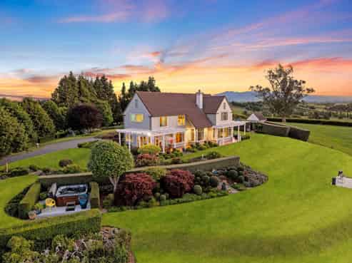 182 Koromatua Road, Temple View