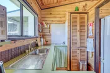 5 Marchant Road, Hihi