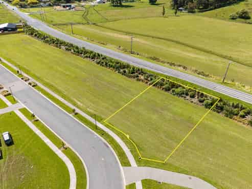 29 Mangamoteo Street, Lytton West