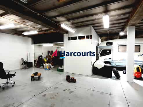 Newmarket Warehouse/Office