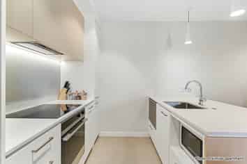 210/4 Bute Road, Browns Bay