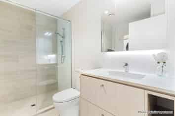 210/4 Bute Road, Browns Bay