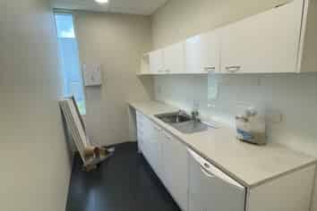 383.8sqm office space at 4 Pavilion Drive