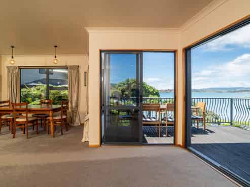 4C Cambrae Road, Raglan
