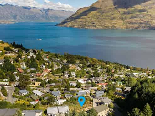 64 Dart Place, Fernhill/Sunshine Bay