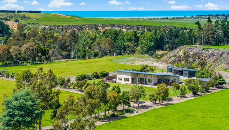 442 Double Corner Road, Amberley