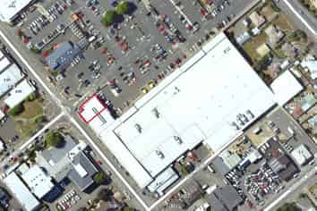 Prime Richmond Retail/Commercial For Lease