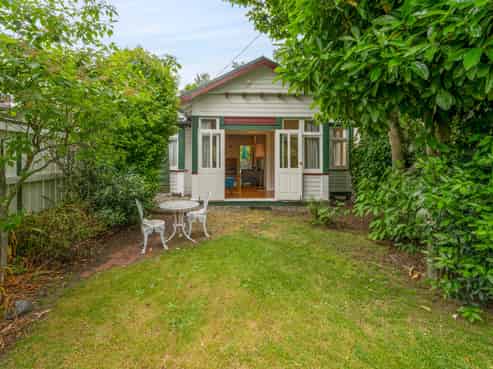 194 Collingwood Street, Nelson City