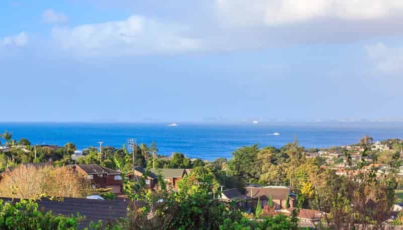373 East Coast Road, Mairangi Bay