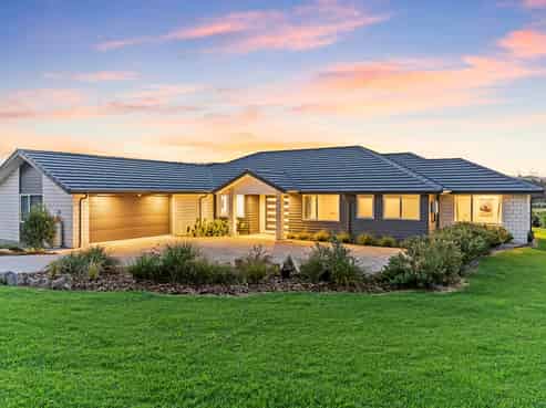 34 Awatiro Drive, Kaukapakapa