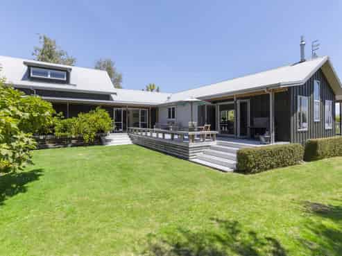 164 State Highway 1, Waitahanui