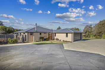 587 Upper Sefton Road, Sefton