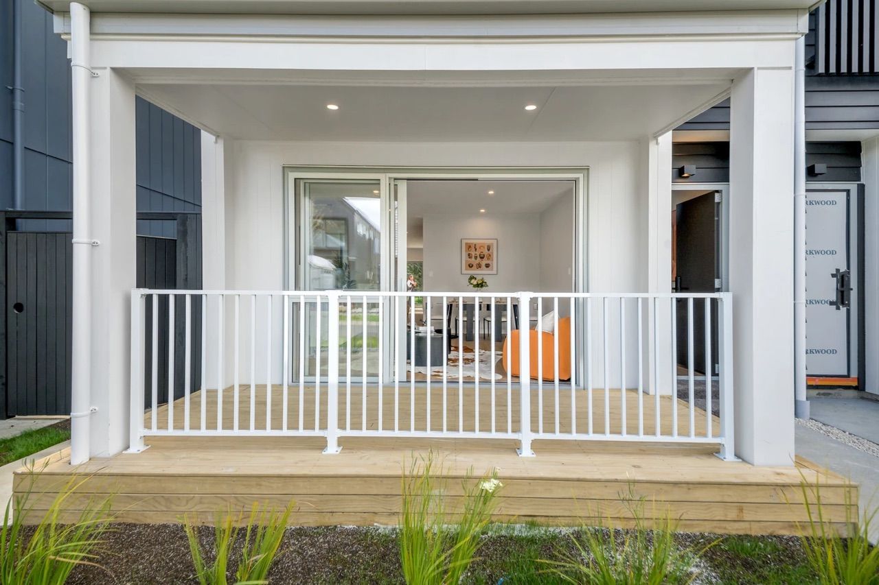 Vibrant, Spacious, and Trendy - Vista 3