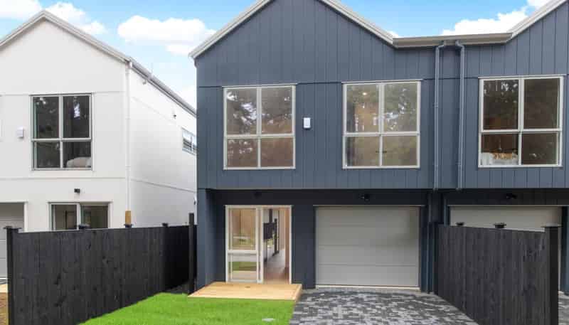 25 Yellow Pear Lane, Karaka